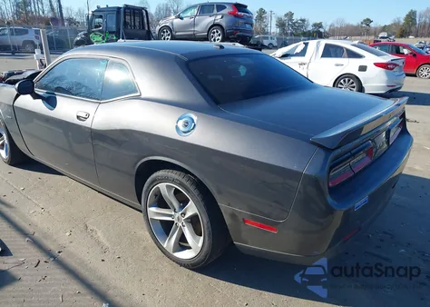 2018 Dodge Challenger R/T z USA, uszkodzony, nr VIN 2C3CDZBT4JH182526